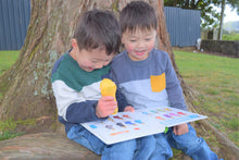 Load image into Gallery viewer, Buy Best Chinese-English Bilingual Box for kids -  Languagemonkeybooks